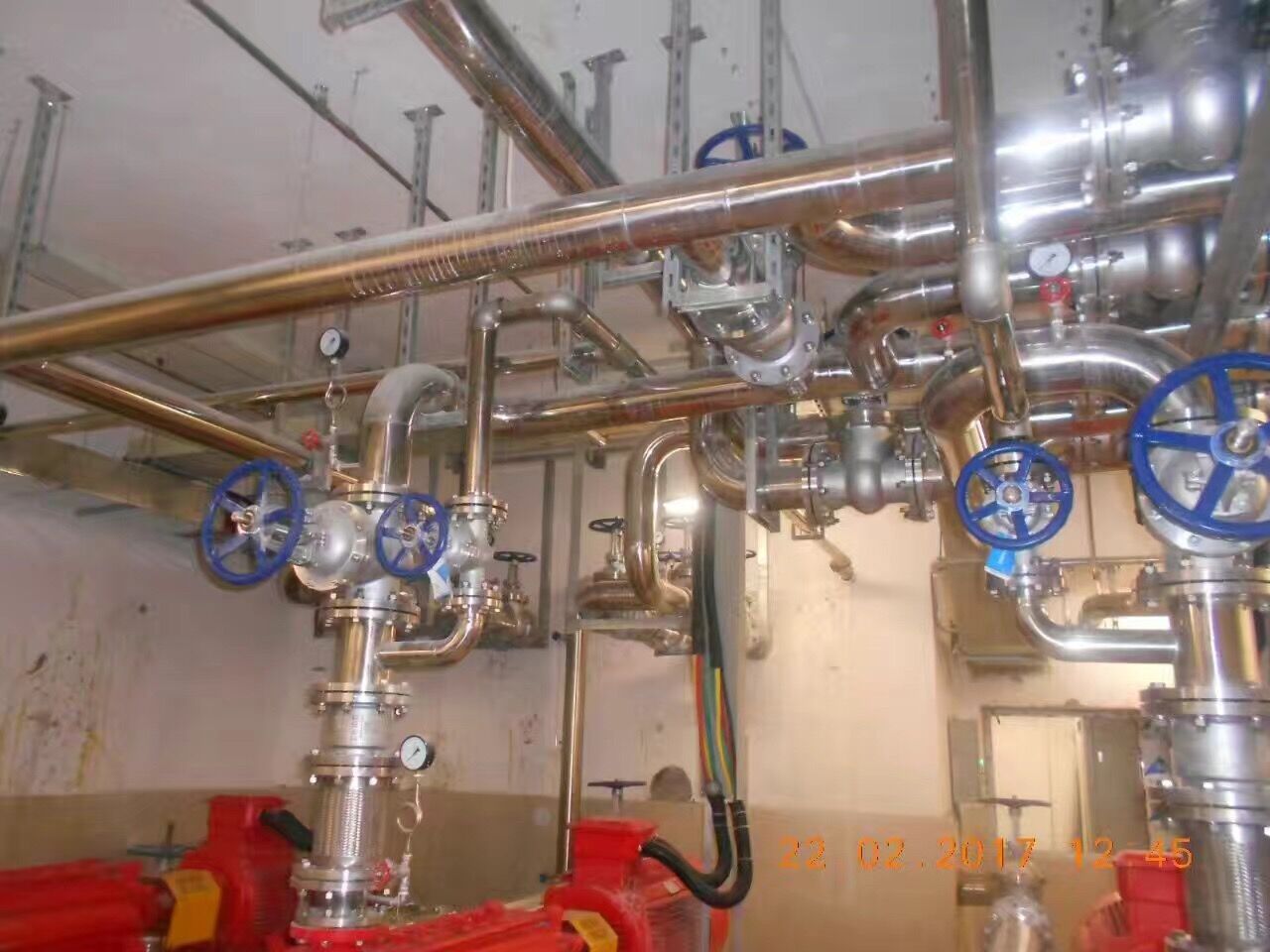 高層建築消防供水管道工程茄子视频污黄网站大全.jpg