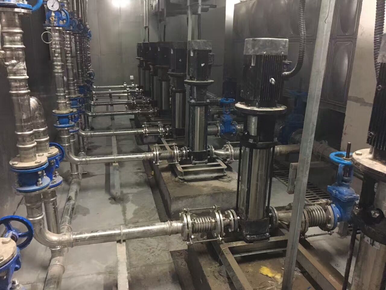 醫院大廈建築供水係統茄子视频污黄网站大全.jpg