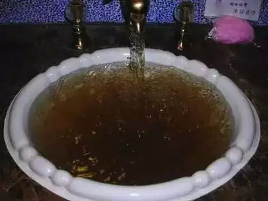 看看您家用的水管，是茄子在线视频APP水管太貴，還是家人的健康不值得投資？