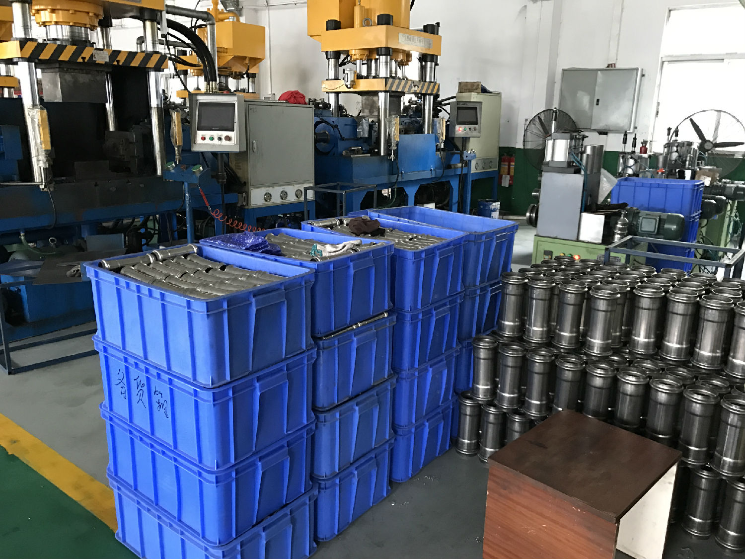 廣東茄子视频污在线管業品牌茄子在线视频导航生產車間1